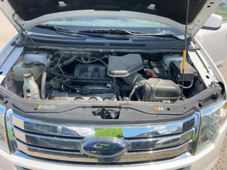 2010 Ford Edge Limited - Engine Compartment Image